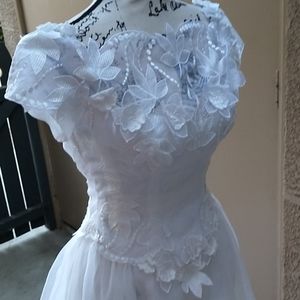 Bianchi designer sz4-8 Beach wedding dress